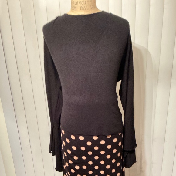 Express black sweater size xl - Picture 1 of 4